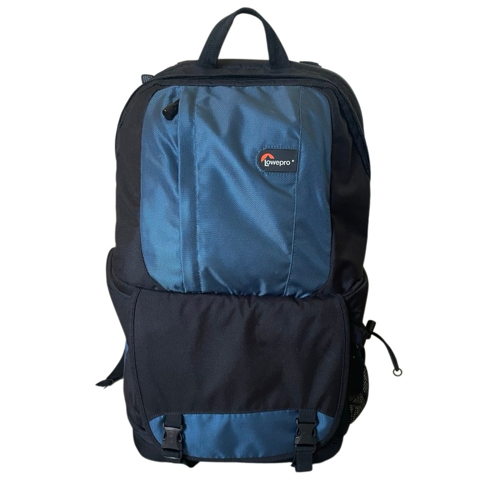 Lowepro Fastpack 250 DSLR Camera Backpack